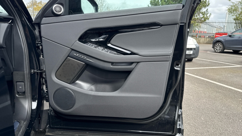 Land Rover Range Rover Evoque 2.0 D200 Dynamic SE 5dr Auto Diesel Hatchback